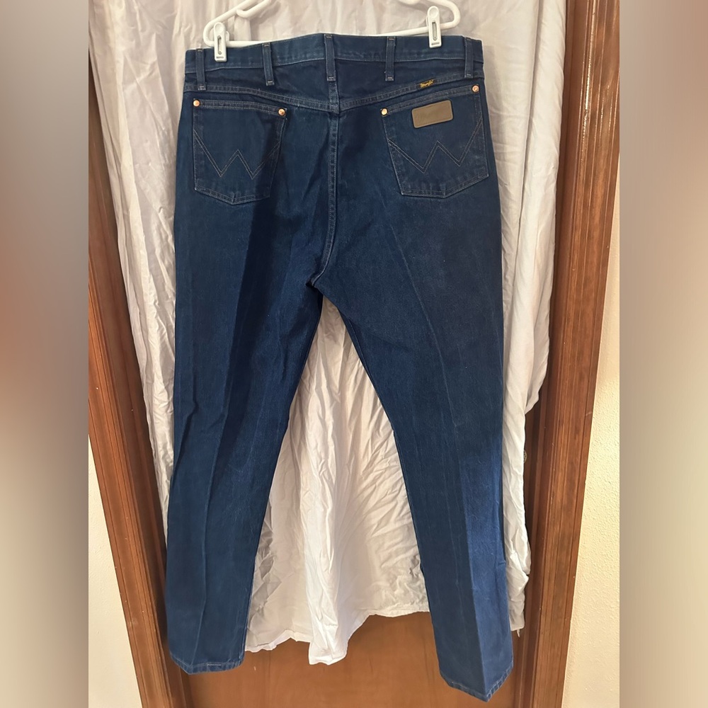 Men’s wranglers.  Dark denim.